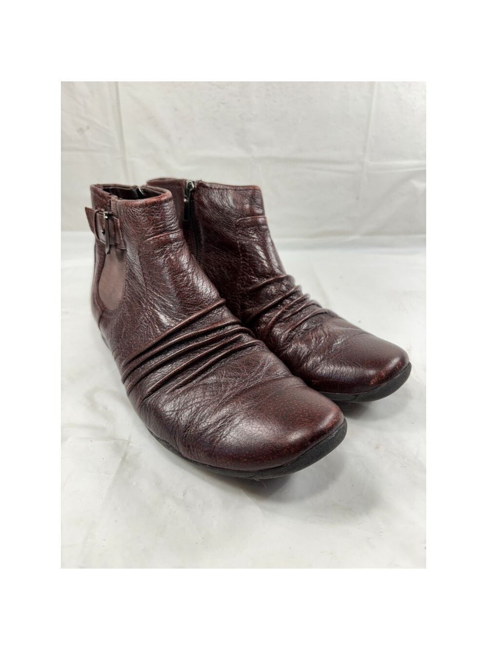 Clarks Cora Rouched Ankle Boots Reddish Brown Color Leather Size 7.5 M
